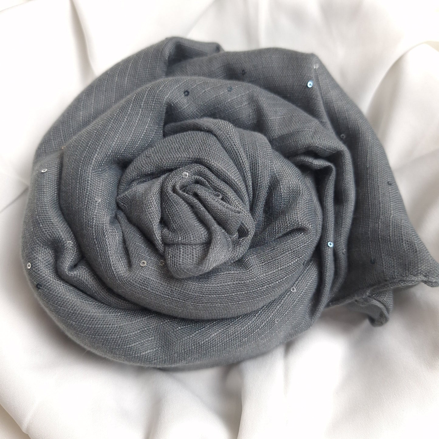 Lawn Sequence - Charcoal